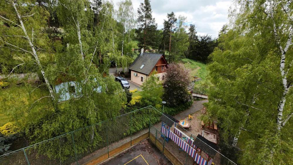 Chaty Kolodeje - Ubytovani U Reky V Soukromem Arealu-Orange Kolodeje nad Luznici Exterior foto